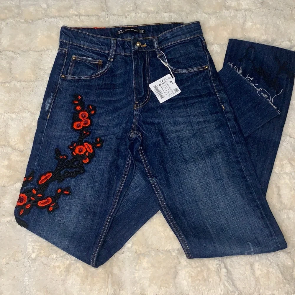 ZARA NWT embroidered jeans raw hem size 0 - Picture 1 of 14